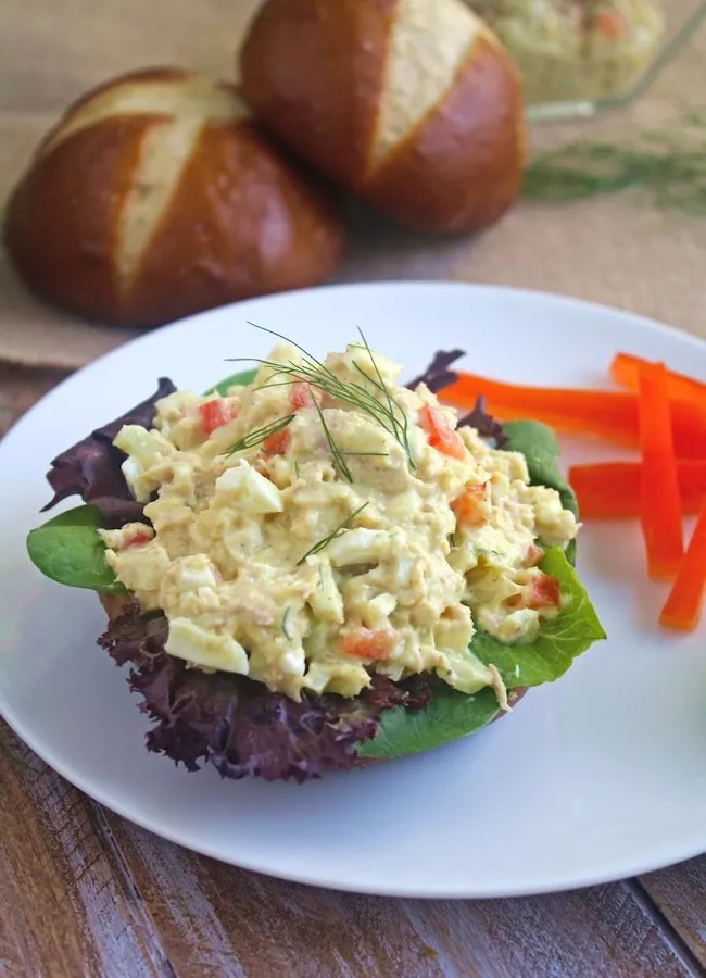 Tuna and Egg Salad with Fennel is full-flavored goodness