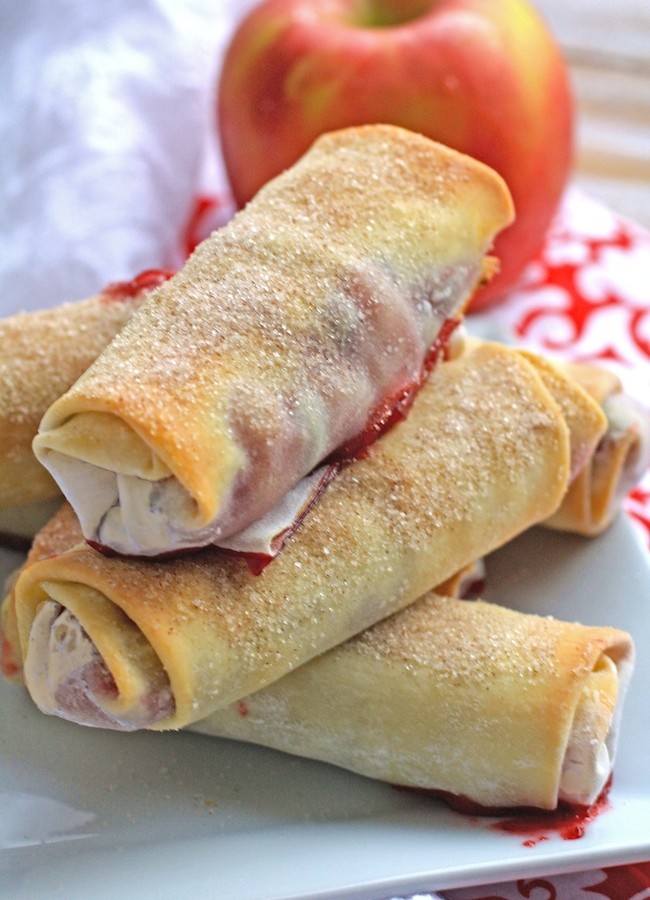Cranberry-apple Pie Spring Rolls piled on a plate