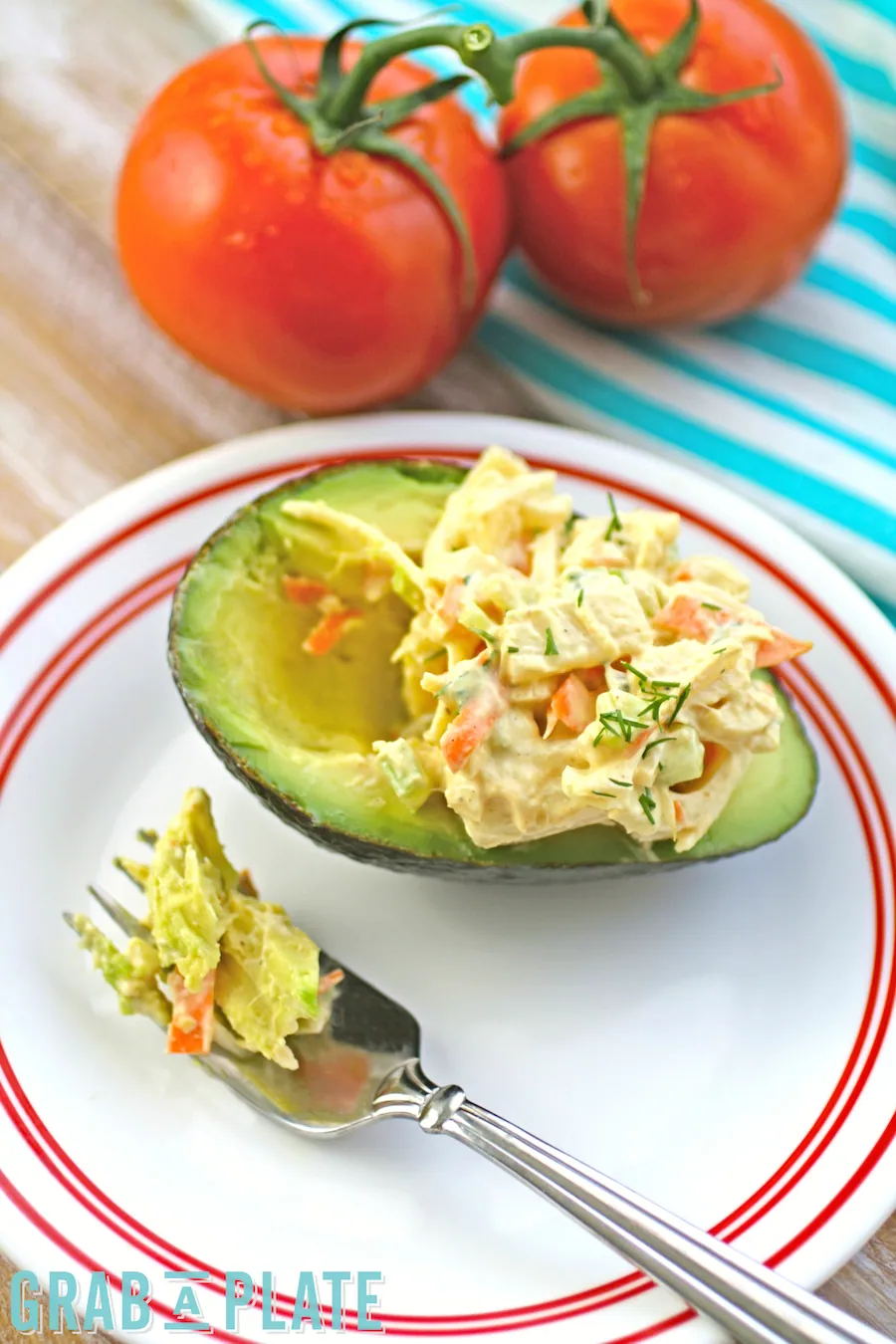 Forkful-avocado-hearts-of-palm-crabless-salad