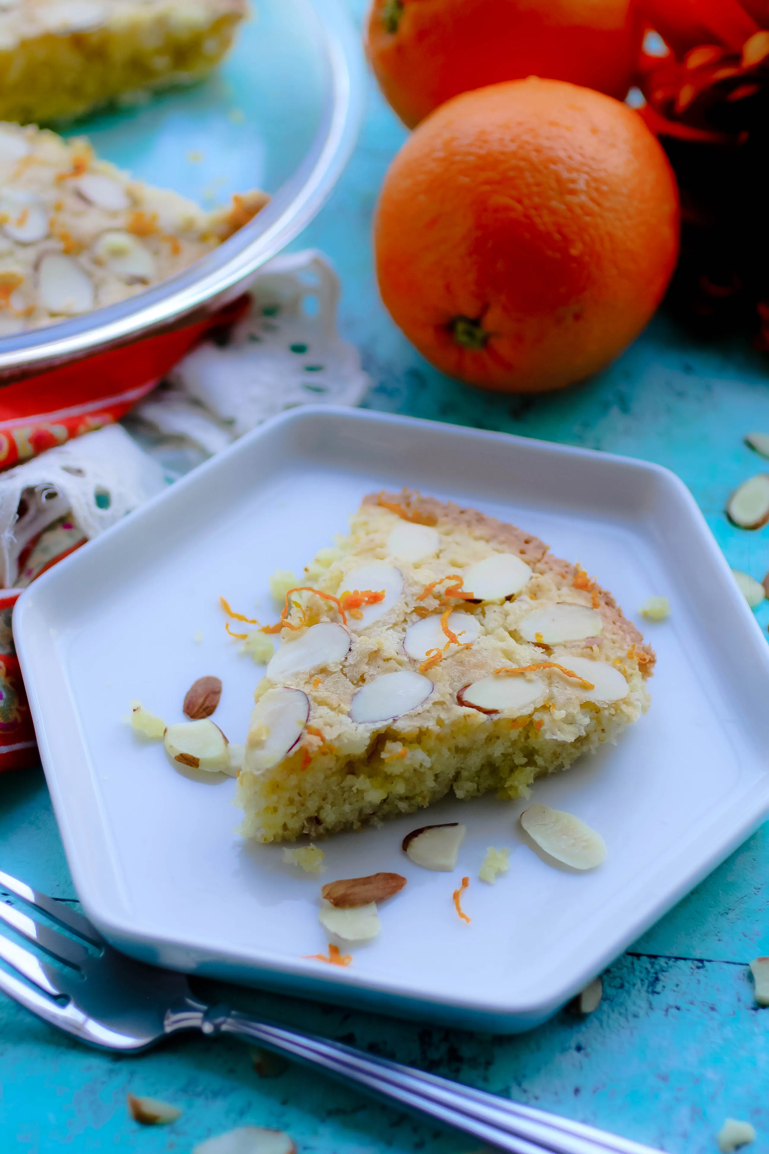 Almond-Orange Sunshine Cake is calling for you! Make this Almond-Orange Sunshine Cake soon!