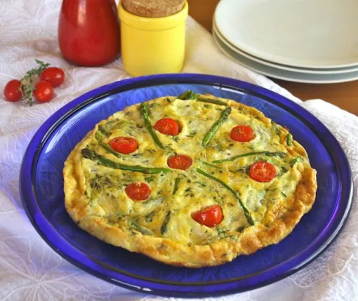 This colofrul Asparagus and Asiago Frittata is full of fab flavor