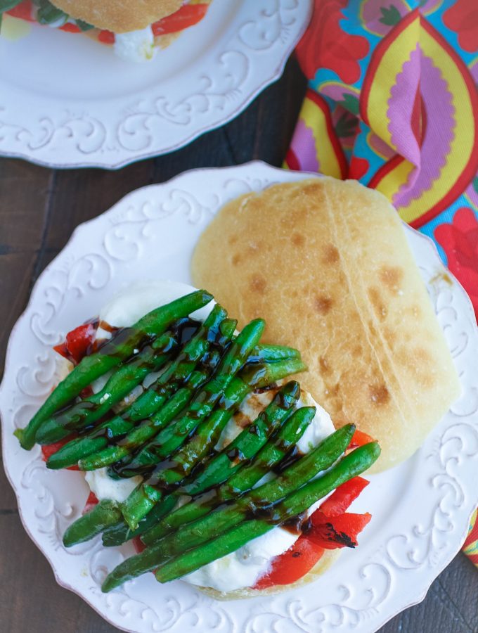 Balsamic Green Bean Sandwiches are amazing for your next meal. Balsamic Green Bean Sandwiches are out-of-the-ordinary delicious!