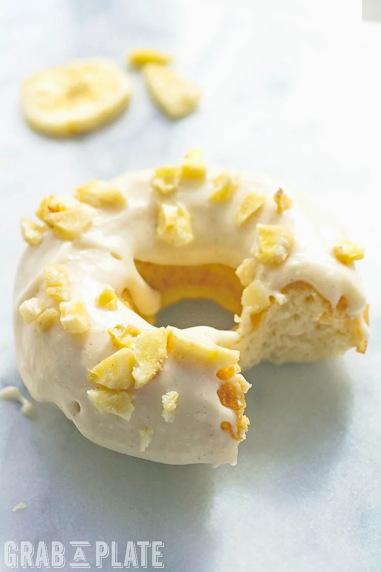 Banana Donuts with Cinnamon Cream Cheese Frosting are worth every bite! These Banana Donuts with Cinnamon Cream Cheese Frosting are baked and they make a fabulous treat!