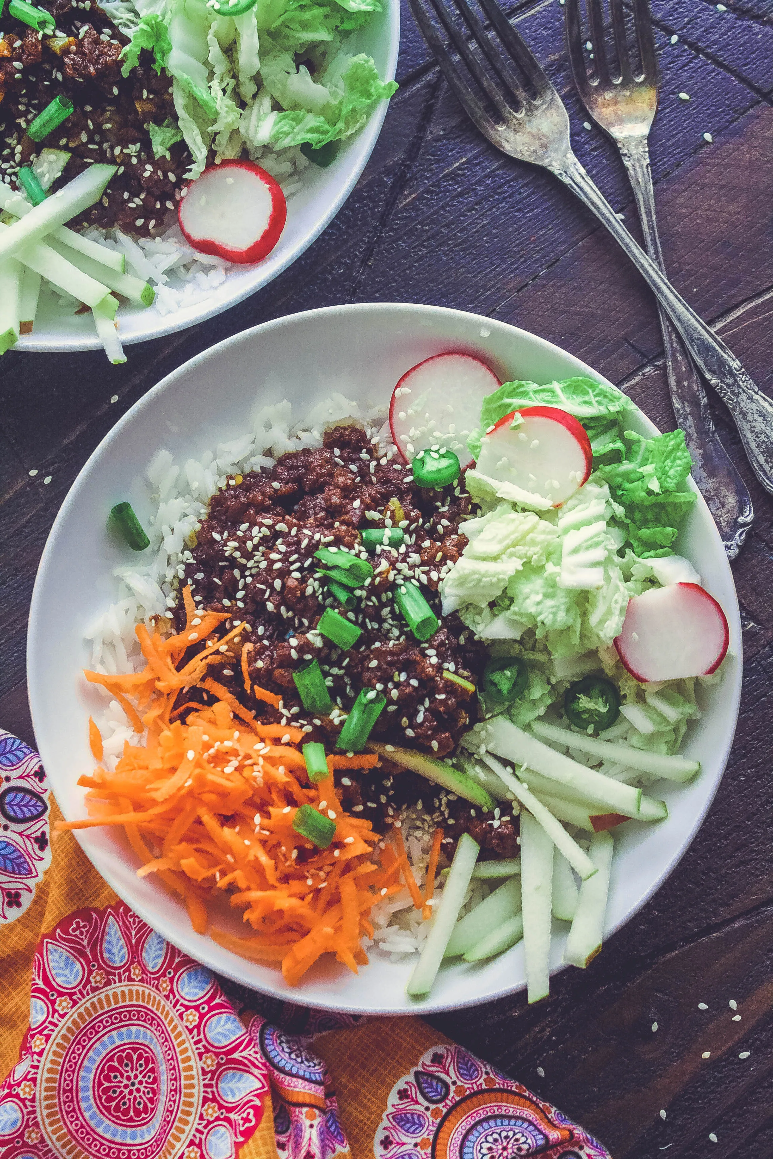 Korean Beefless Bulgogi Bowls are colorful and big on flavor. Korean Beefless Bulgogi Bowls are easy to make for a great meal.