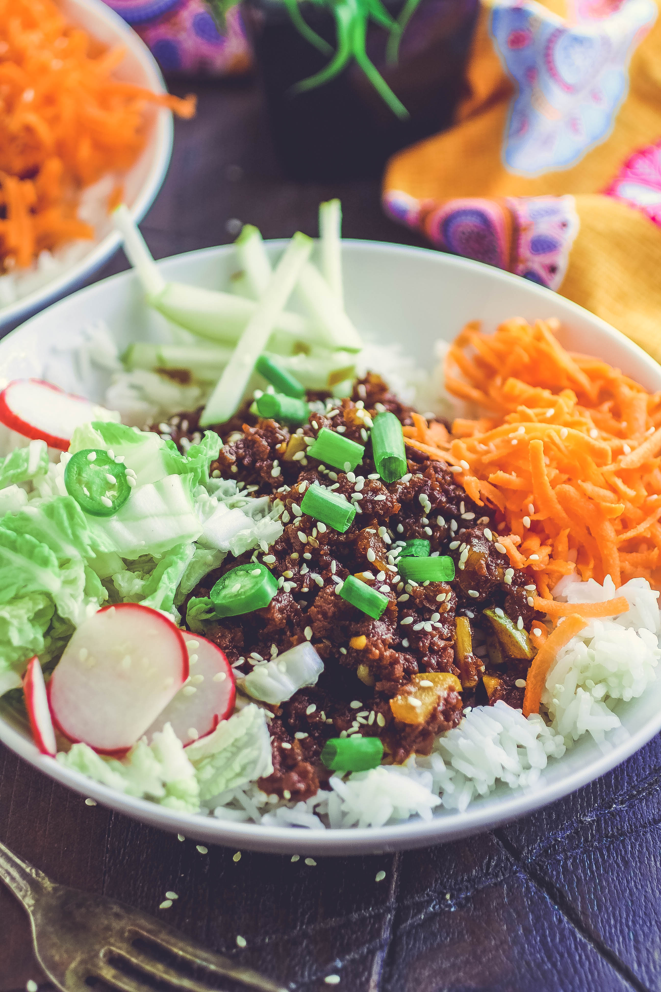 Korean Beefless Bulgogi Bowls is a great meatless main dish. Korean Beefless Bulgogi Bowls are here for your next vegetarian meal!