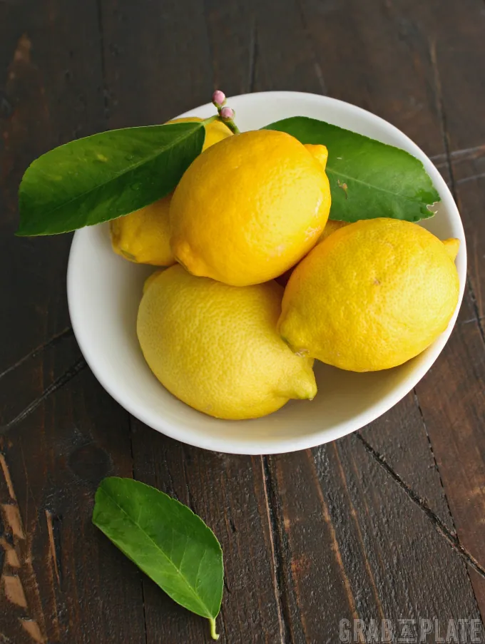 Nothing beats a bowl of beautiful and fragrant lemons.