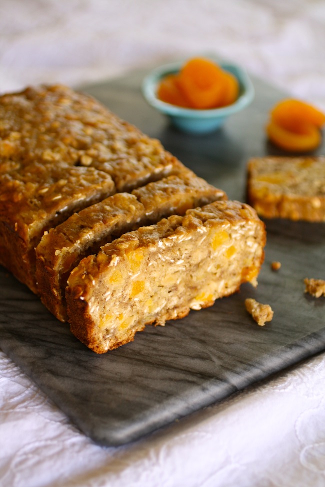 Oatmealbanana Bread with Apricots and Ricotta