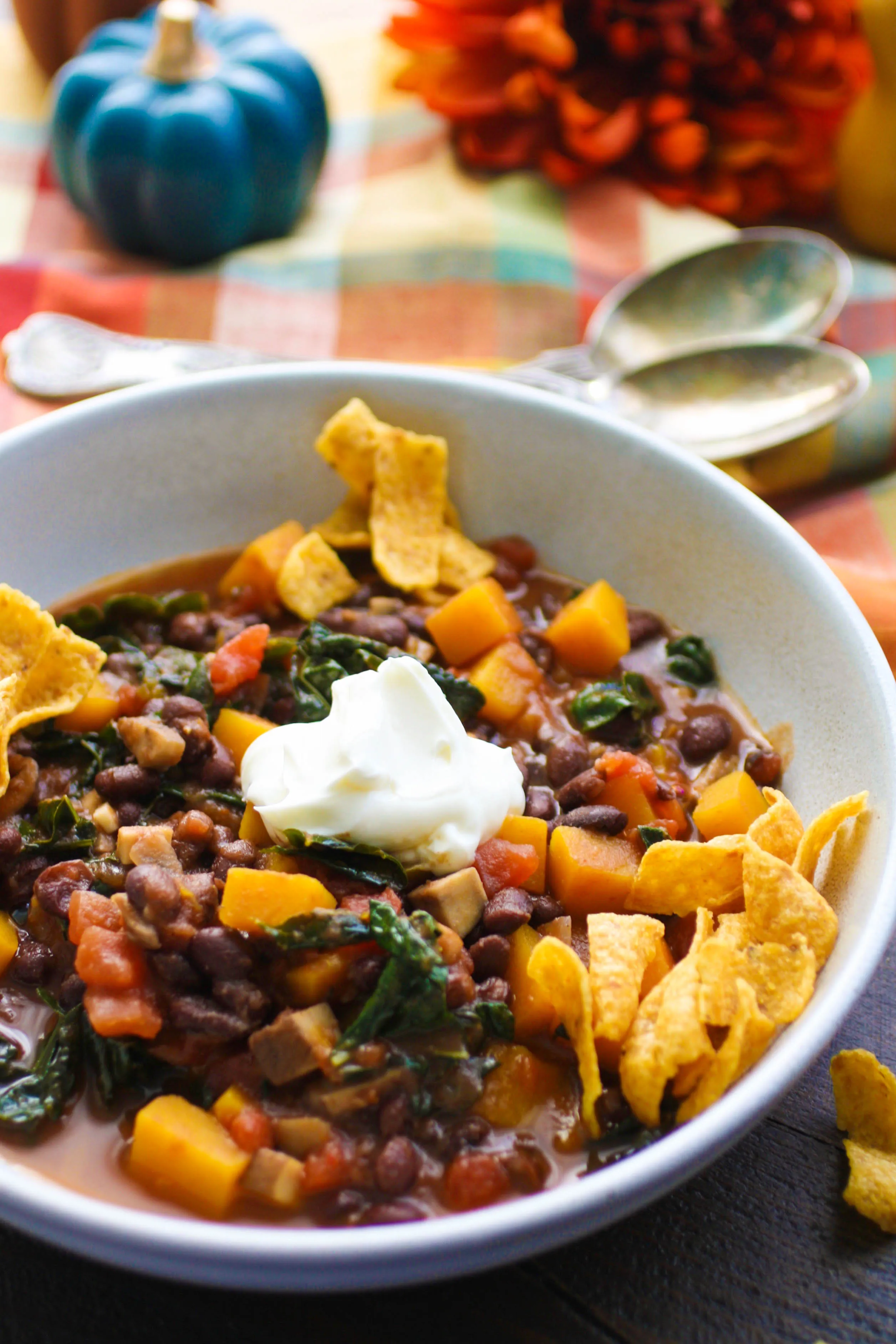 Don't forget the sour cream and corn chips for this Butternut Squash and Black Bean Chili with Mushrooms & Kale! You'll love all the ingredients in Butternut Squash and Black Bean Chili with Mushrooms & Kale.