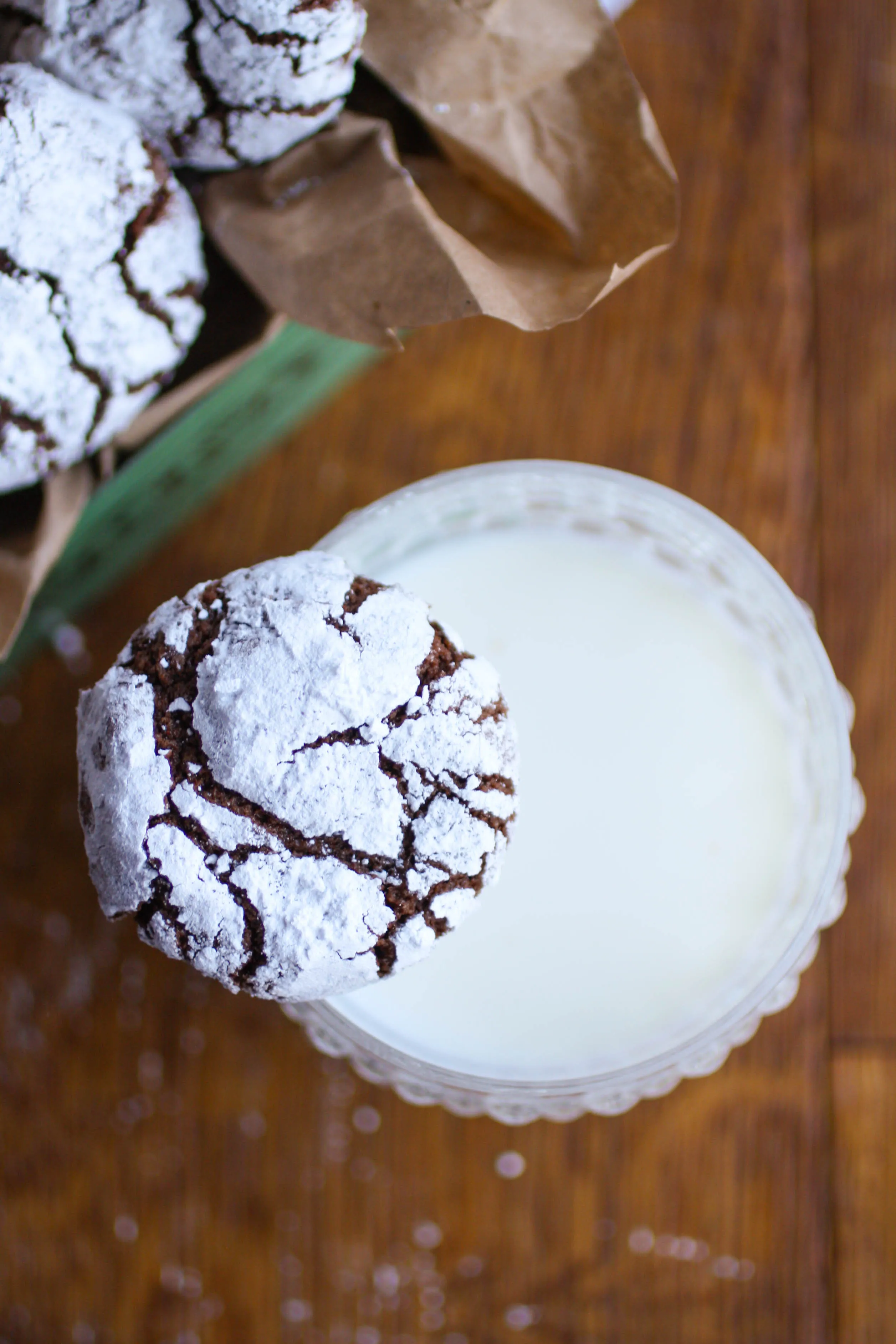 Chocolate-Chili Crinkle Cookies are delicious cookie treats! You'll love how rich and decadent these cookies are!