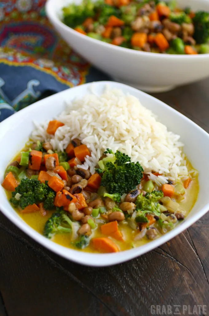 Sweet Potato & Black-Eyed Pea Curry is a fabulous Meatless Monday meal. And so easy to make, too!