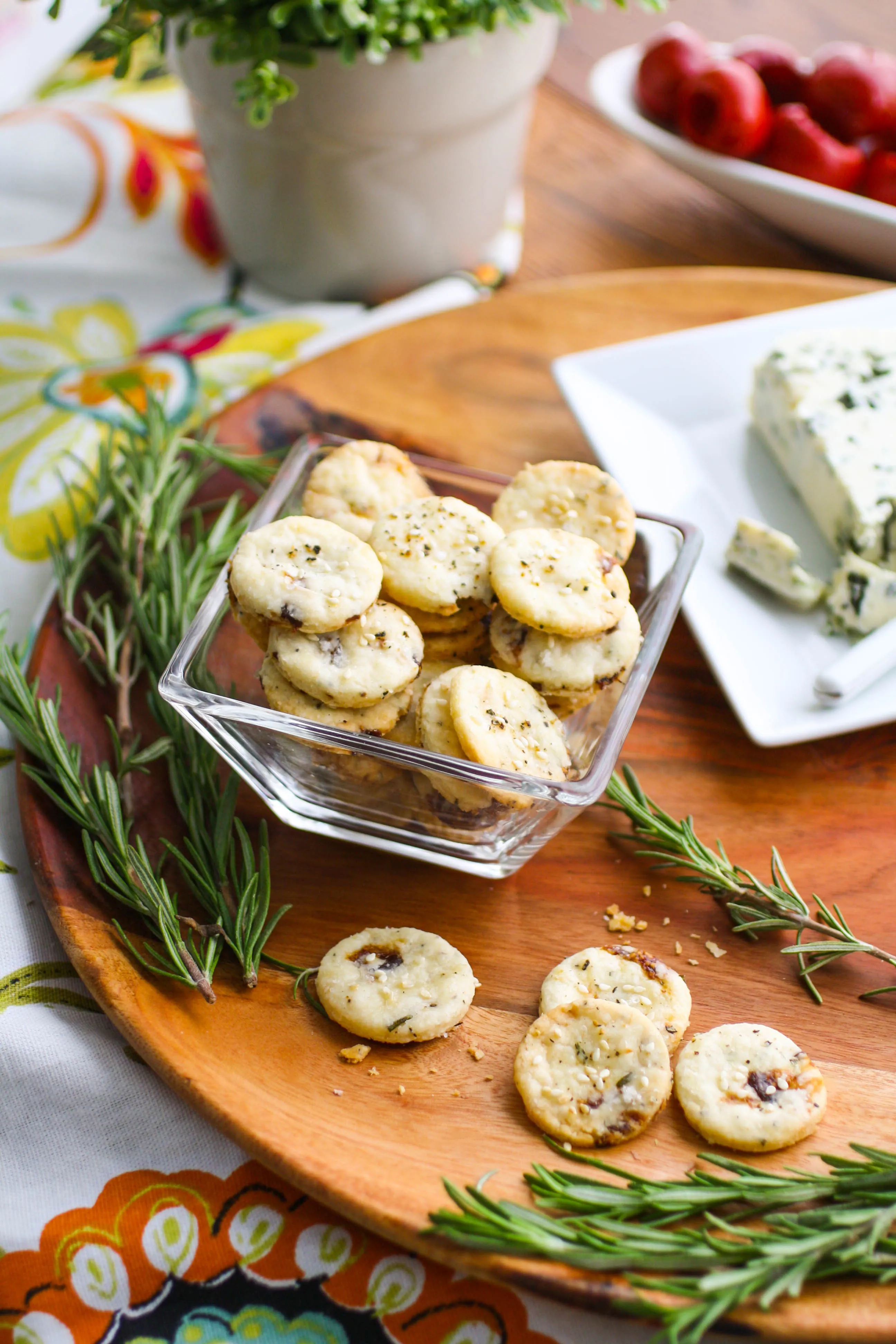 Fig and Rosemary Crackers are buttery and flaky and so easy to make! You'll love these crackers that are so tasty to serve with cheese.