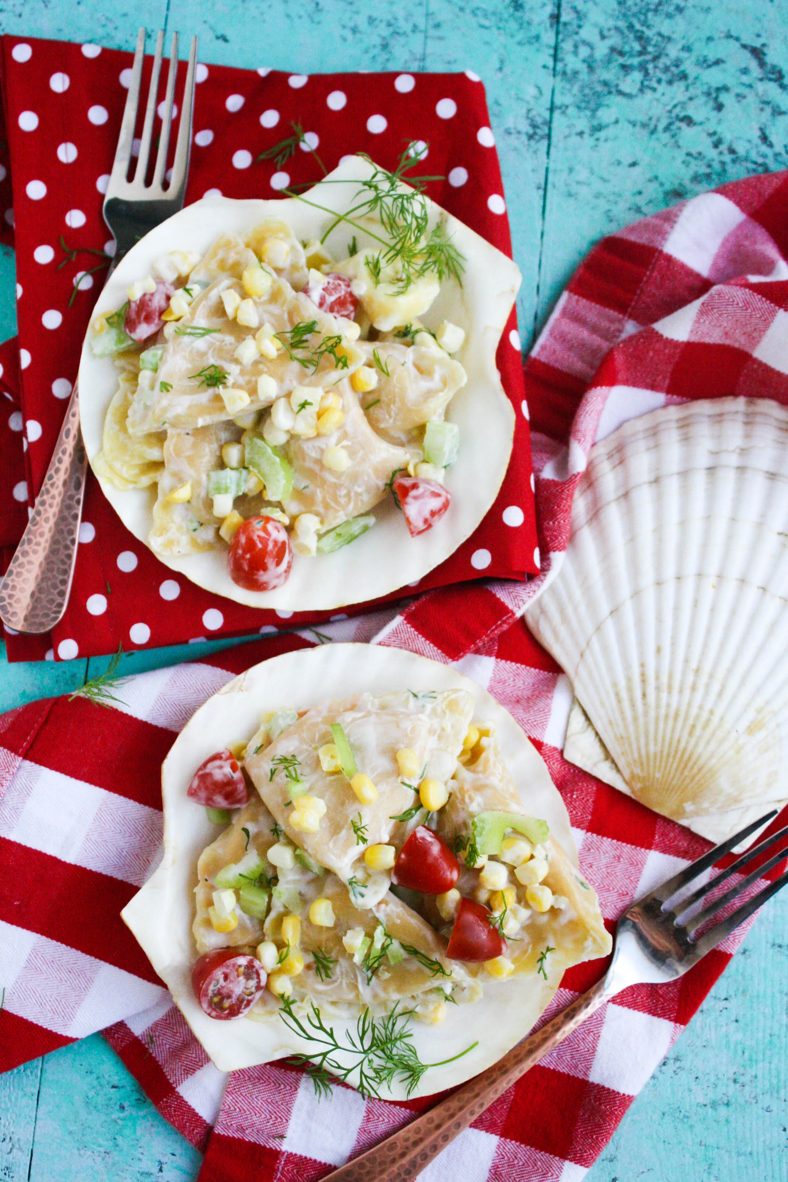 Lobster Ravioli Pasta Salad with Creamy Lemon Dressing is a lovely summer dish. Lobster Ravioli Pasta Salad with Creamy Lemon Dressing is a nice dish for a summer gathering.