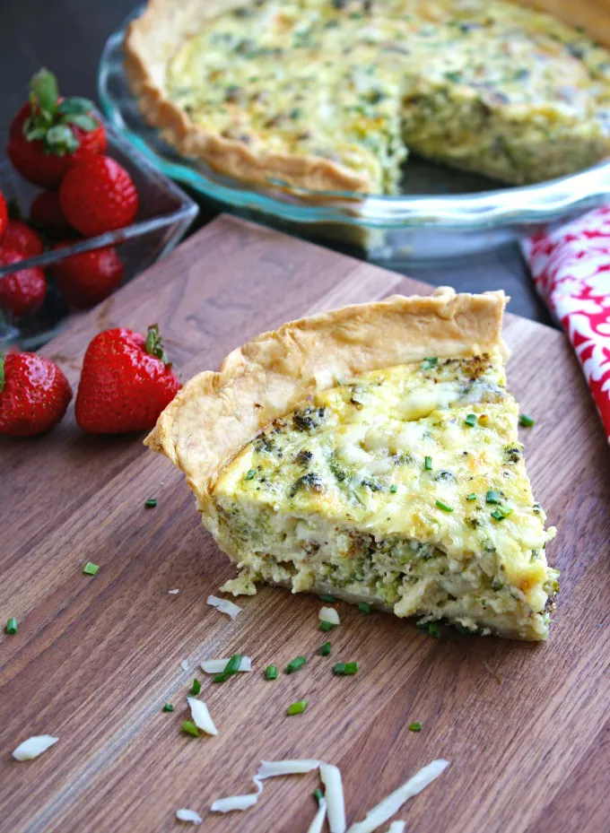 Roasted Broccoli and Swiss Quiche makes a great Meatless Monday meal, or special brunch!