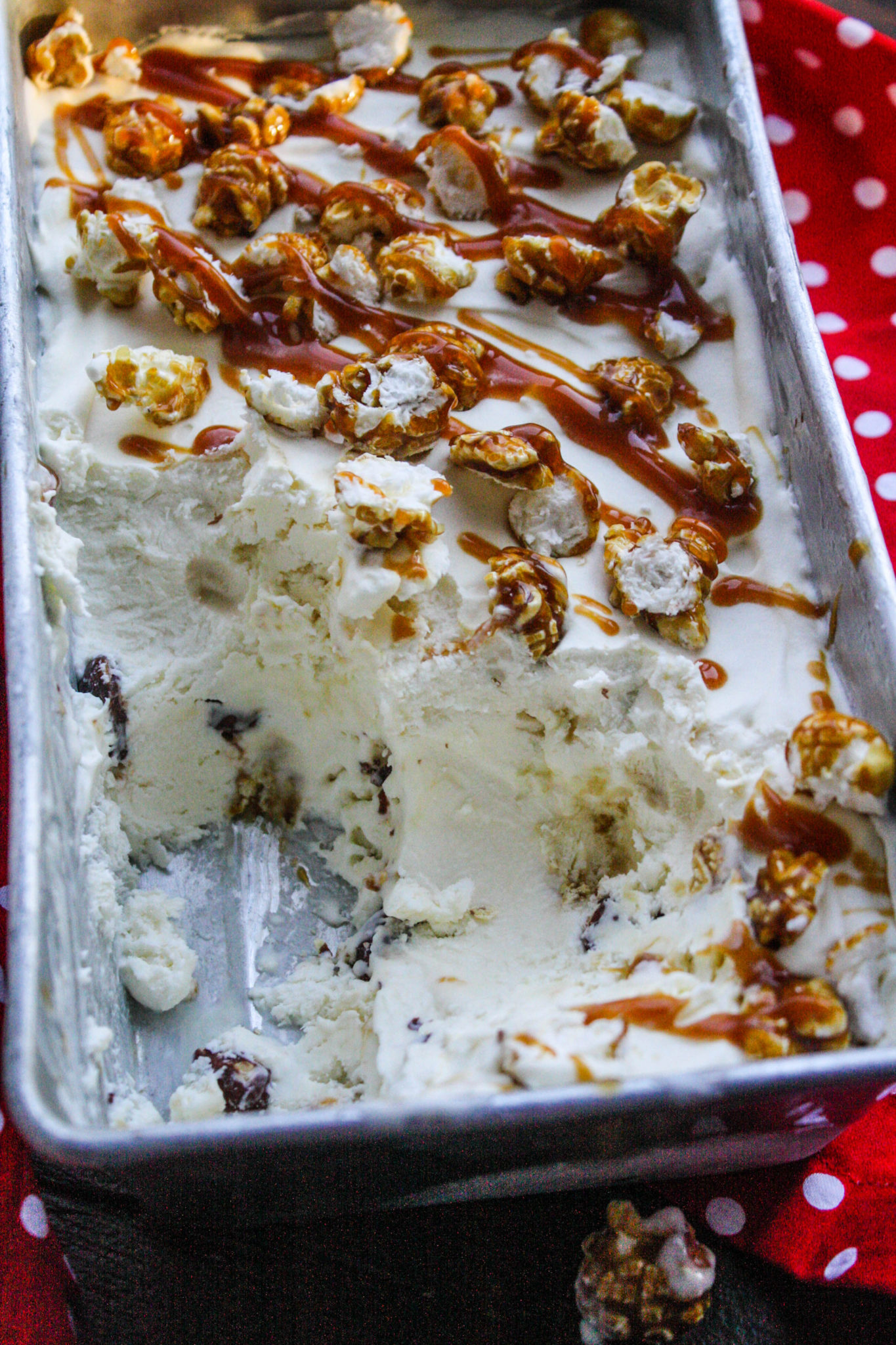 No Churn Cracker Jack Ice Cream with ChocolateCovered Peanuts