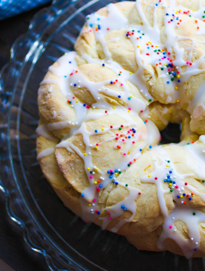 No-Rise Italian Easter Bread is a delight for the spring holiday season!