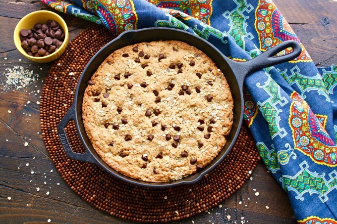 This Oatmeal-Chocolate Chip Skillet Cookie is a fun way to start the week!