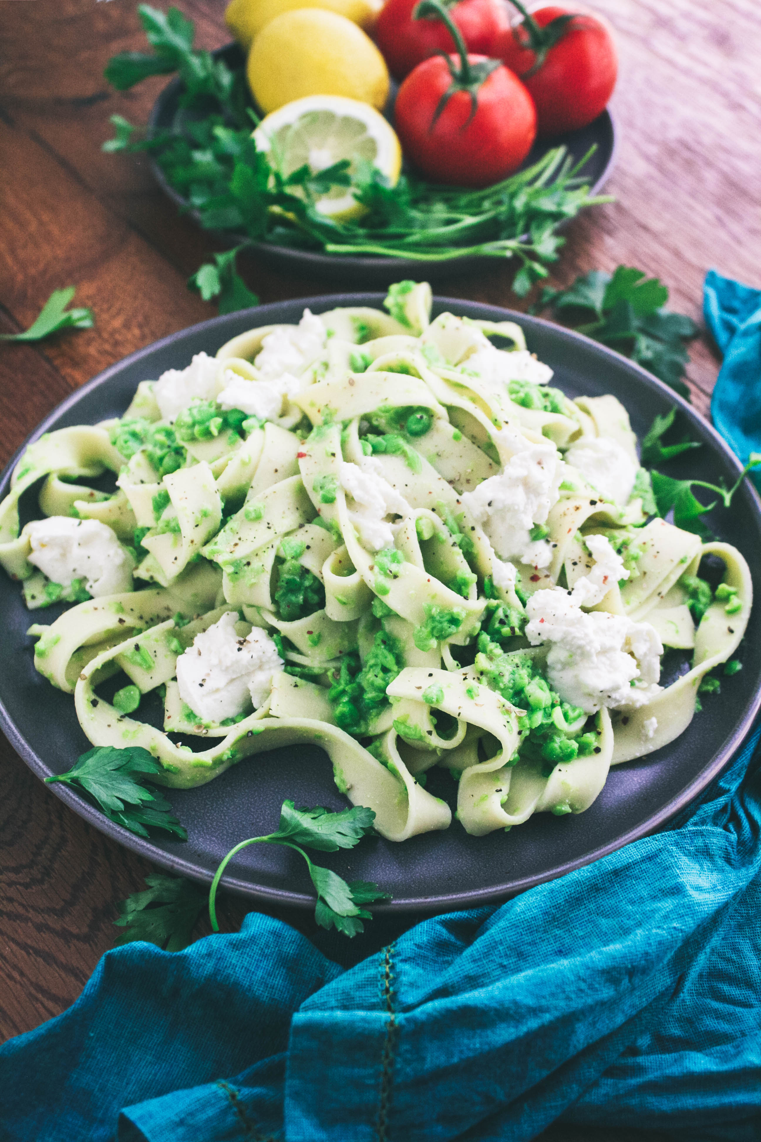Pasta with Smashed Peas and Ricotta is a fabulous meatless dish that is perfect anytime! Pasta with Smashed Peas and Ricotta is so easy to make for your next meal!