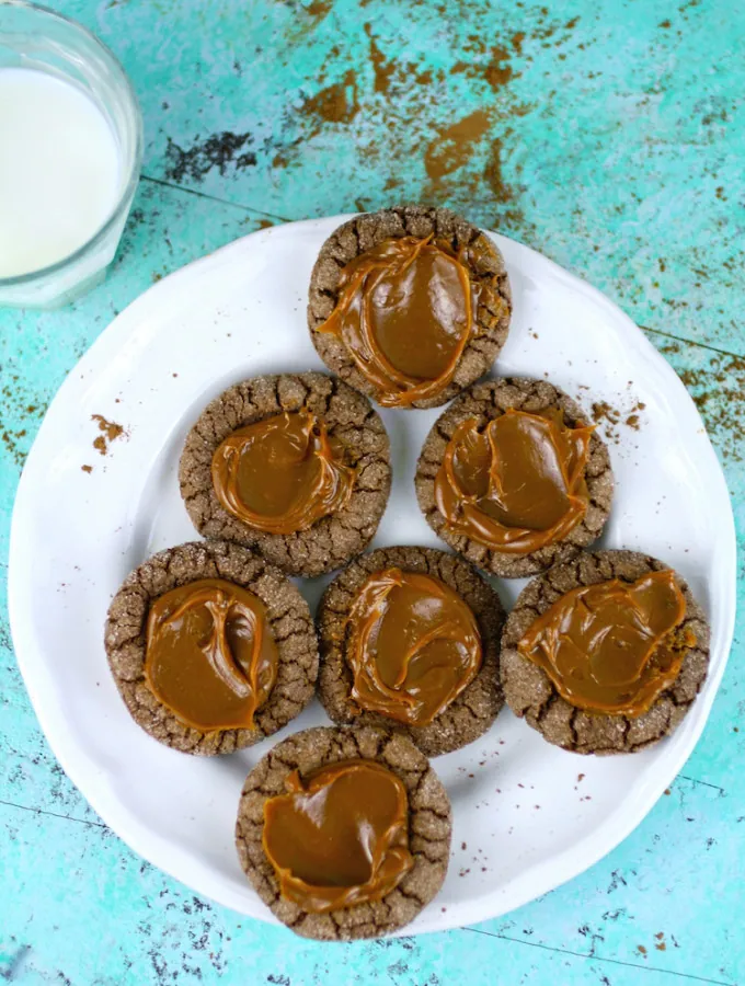 Chocolate-Chili Thumbprint Cookies with Dulce de Leche make an incredible treat, and are easy to make!