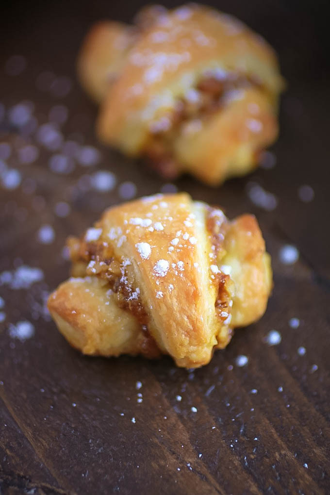 These Pumpkin and Walnut Rugelach Cookies are so tasty! Everyone will enjoy Pumpkin and Walnut Rugelach Cookies!