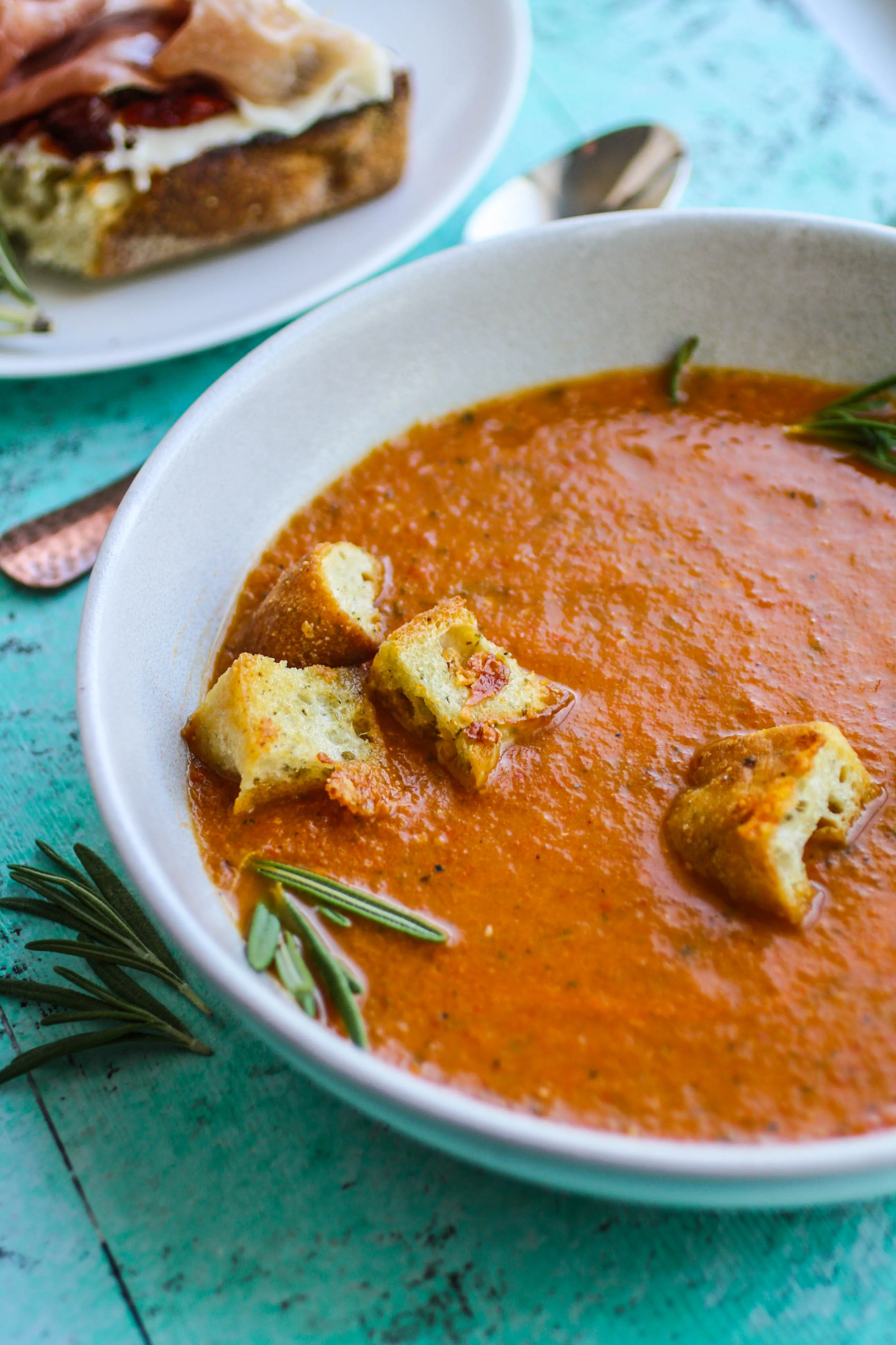 Roasted tomato and vegetable soup with gin drizzle is a filling and flavorful soup. Roasted tomato and vegetable soup with gin drizzle is a great dish for the summer season.