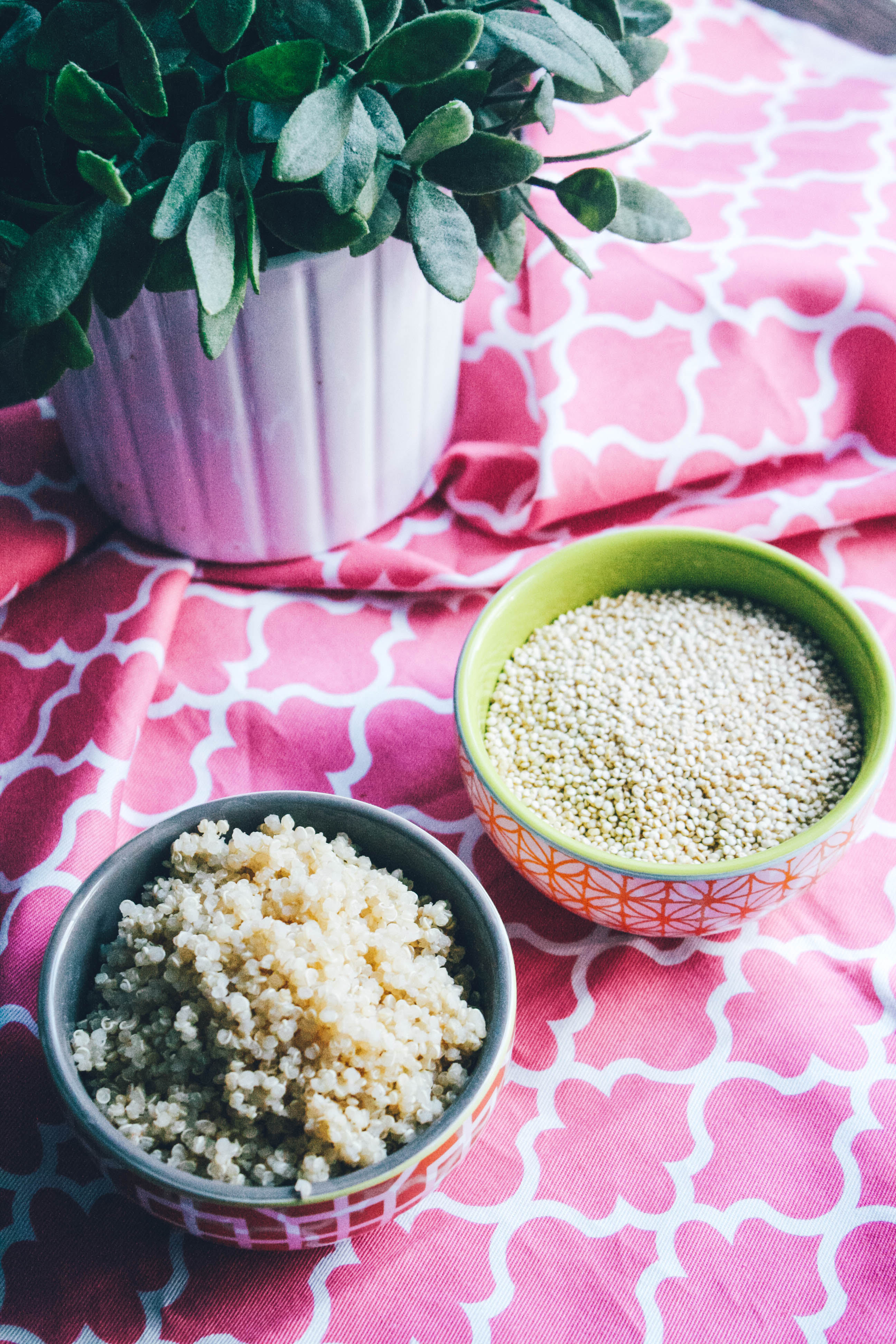 Sausage, Sweet Potato & Spinach Quinoa Bowls with Egg are perfect for breakfast. Serve these Sausage, Sweet Potato & Spinach Quinoa Bowls with Egg for your next meal!