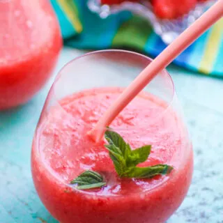Simple Strawberry Wine Slushies are a fun summer adult beverage to enjoy!