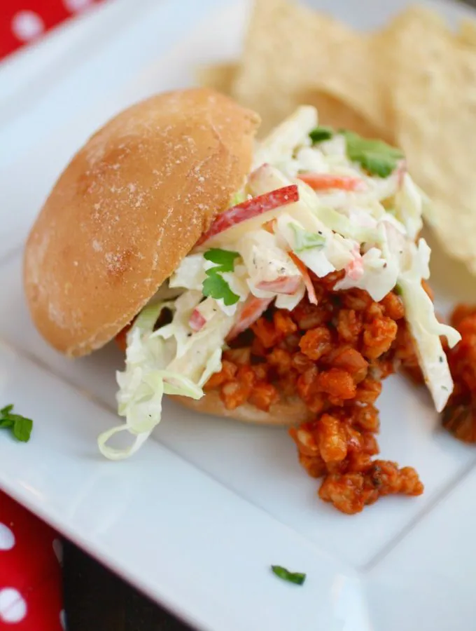 Change up a classic to make it even better: Spicy Sloppy Farro Joes with Creamy Cabbage-Apple Slaw!