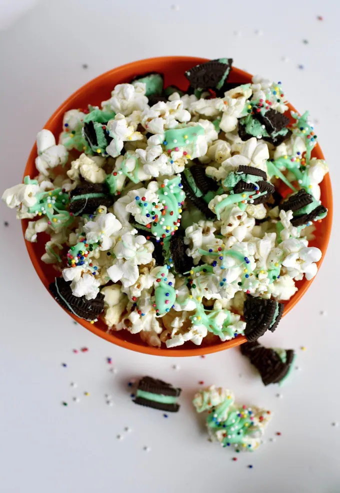 St. Patrick's Day Mint-Chocolate Popcorn Snack is one you'll want a few handfuls of! It's a fun way to celebrate the day!