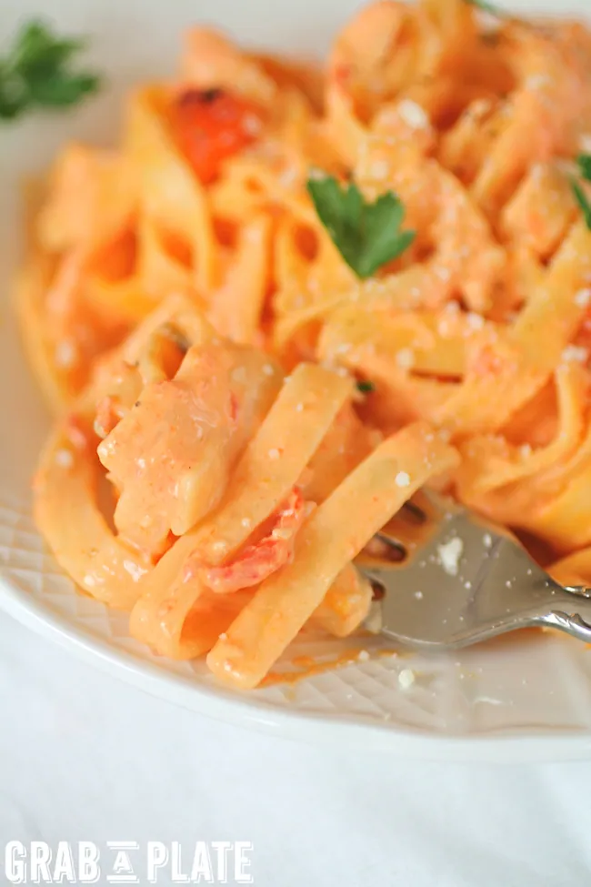 Creamy and vibrant Roasted Red Pepper Fettuccine Alfredo is a wonderful meatless meal