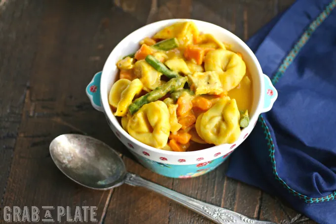 Turn soup into a fabulous meal with this Curried Vegetable & Chicken Tortellini Soup!