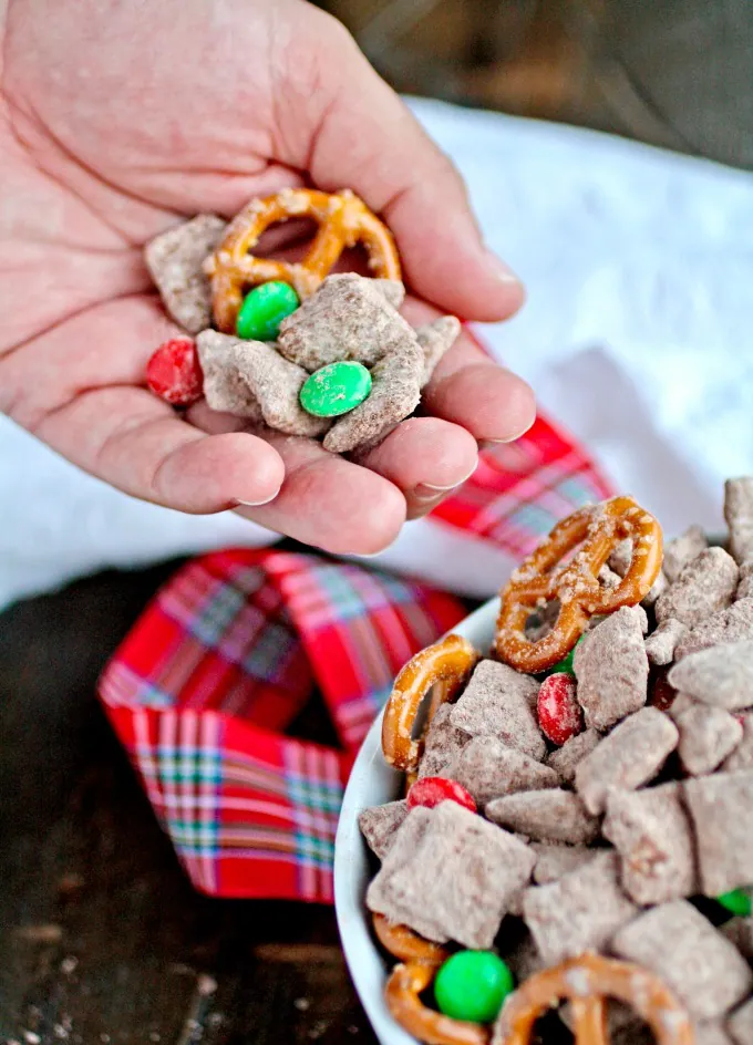 Grab a handful of Chocolate-Cinnamon Reindeer Chow for a fun snack!