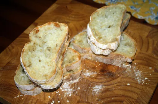Retouched French Toast bread