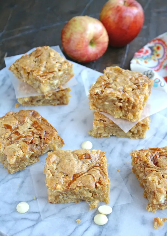 Gather up some friends and loved ones and enjoy these Caramel Apple and White Chocolate Chip Blondies!