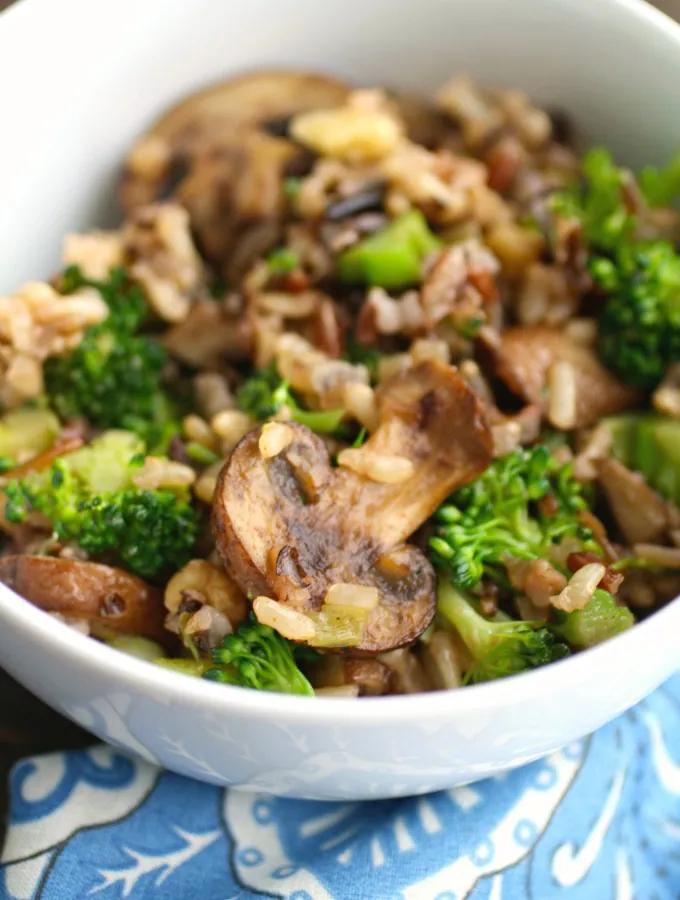 Looking for a fabulous side dish? Try Wild Rice, Mushroom & Broccoli Skillet Side