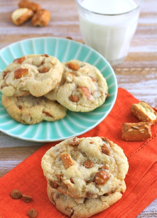Cinnamon Pretzel Crunch Sugar Cookies a plate with a glass of milk